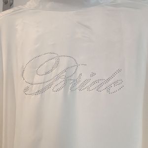 Bride Robe 👰‍♀ White Wedding Robe